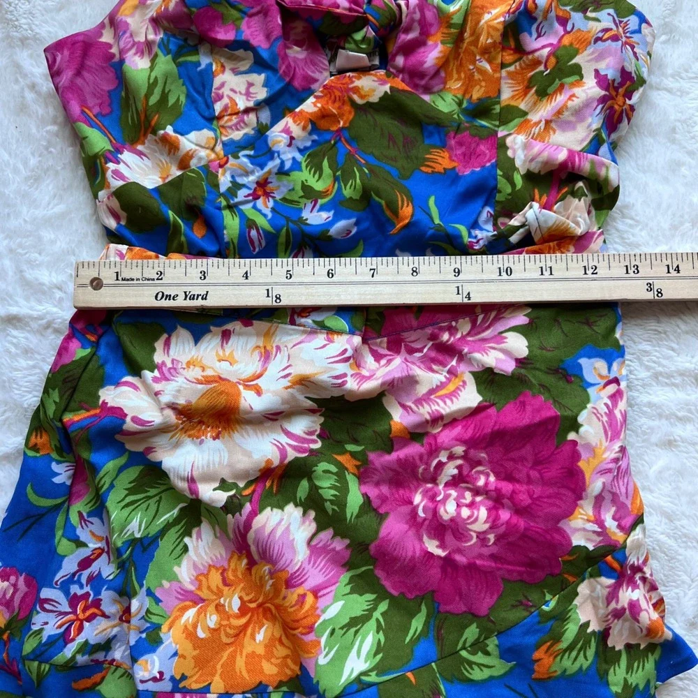 Lottie & Holly Blue Pink Floral 2 Piece Crop Top and Shorts Set Size Medium NEW